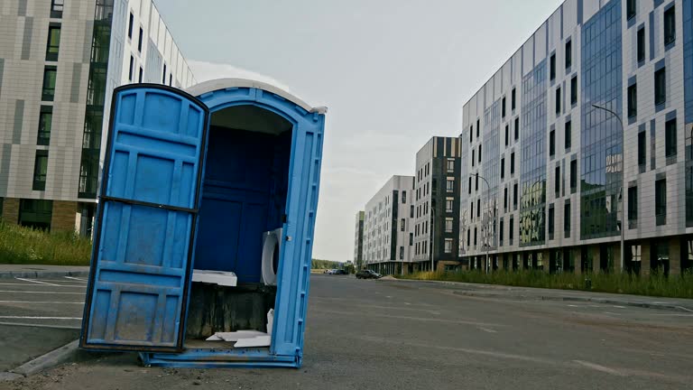 Best VIP or Luxury Restroom Trailers  in Mcchord Af, WA